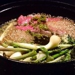 とく山 - ［３回目］花山椒 山菜 牛肉すき焼き・すき焼きらしい絵に。