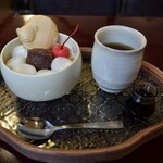 あづま家 - 白玉あんみつ