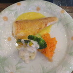 カフェレストラン アンジュール - その日の魚料理ランチ　1,100円(税込み)