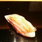 鮨小山 -  鯛炙り