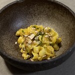 Restaurant Domestic - ⑥パスタに見立てたイカ カボチャの種