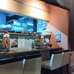 ホルモン・焼肉 一休亭 元 - 内観