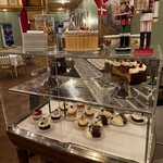 Amstrup&Vigen - ウェルカムスイーツワゴン