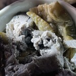 常衛門食堂 - 小鉢2のお麩と茄子の煮浸し。茄子が大きい。うまい。