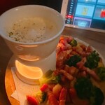 CLOVERS - チーズフォンデュ