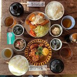 常衛門食堂 - チキンカツ定食ご飯大盛り¥1400内(上)、鶏からおろしポン酢定食ご飯大盛り¥1450内(下)