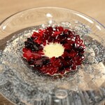 Geranium - ③「ビルケモセガルド」産の茹でたビーツ ホースラディッシュソース