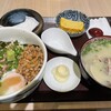 海鮮丼 日の出 博多デイトス店