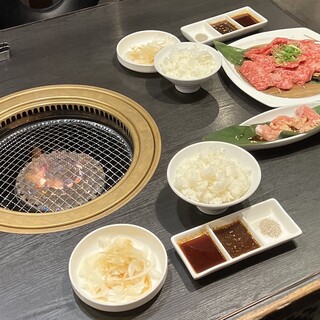 本場韓国焼肉 宋家_0