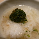 満愛貴 -  ご飯の上に乗せてお茶漬け