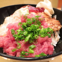 鮨 からく -  からく丼