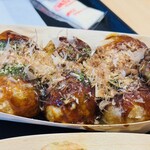 築地銀だこ - 料理写真:たこ焼