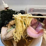 とんぼ庵 - 【チャーシューめん＝ストレート中太麺】