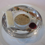 ミッシェル ナカジマ -  ２０１４年５月、アミューズ。濃厚な鮎の味。