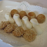 ミッシェル ナカジマ -  ２０１４年、５月、プティフール。