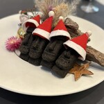 プレゼンテ スギ - ㉓食べられなさそうで食べられる（モアイ像フィナンシェ）