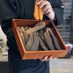 プレゼンテ スギ - カラスミ（2年熟成ブランデー漬け込みカラスミと普通のカラスミ