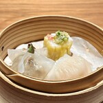 Ino Cantonese 日本橋 たかせ - 季節の蒸し餃子3種