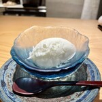 銀座 青天 - ミルクアイス