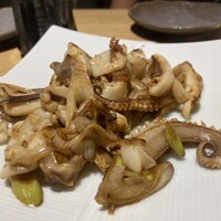 魚牛 - イカの生姜醤油焼