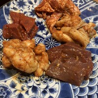 YAKINIKU BON'S - 