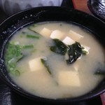 やまもり食堂 -  みそ汁、甘口ではありません。