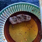 カイザーベルクビワコ - ソースオンザ牛肉。めちゃ美味いですね。