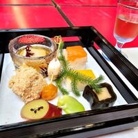 貴船べにや - 