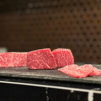 HIKARI - 