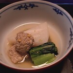 277599646 - 蒸物