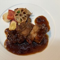 ポム・ダダン - 