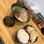 ラーメン猫猫 - 