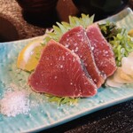 トッサ・ジ・クラッサン - 鰹のわら焼き3切れ