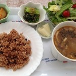  私の頼んだ『ペペスープセット』です。