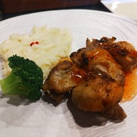 R1 TOKYO Bar&Restaurant - 
