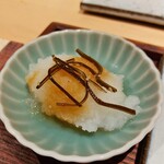 焼鳥 ひら野 - 箸休めの大根おろし