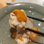 焼鳥 ひら野 - 海老芋の唐揚げ　ゆばと雲丹の味噌漬け