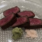 277617283 - 国産牛炭火焼き