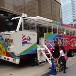 大阪屋 -  これが水陸両用バスです。