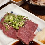 にくちゃん - ハツ刺し