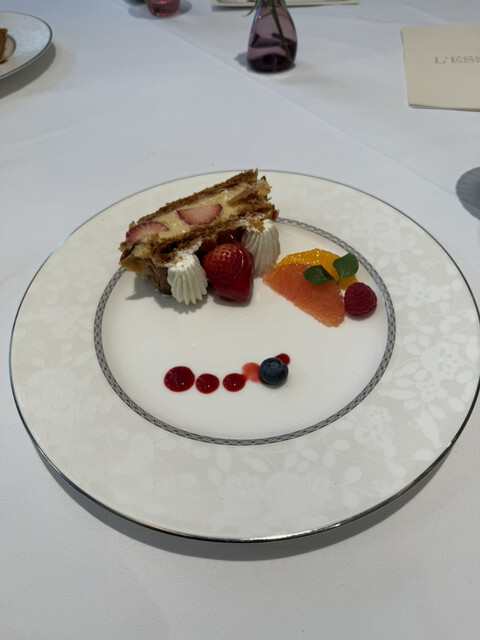 マキシムドパリ　東京オープニングインビテーションノヴェルティ ユーシモールを普段よりご愛顧いただいてる皆さーん👀 何味の