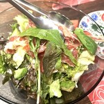 TOMBOY - 2品目 生ハムは入ってたけどサラミは入ってないサラダ