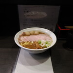 丿貫 - 東京中華蕎麦classic着丼