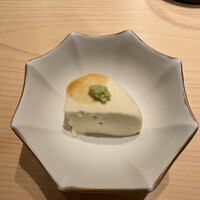鮨 由う - 