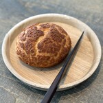 レヴォ - ・自家製じゃがいもパン