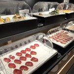 海鮮ブッフェダイニング 銀座八芳 - お寿司コーナー。
