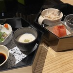 博多もつ鍋 やま中 - 