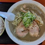 煮干中華 あさり - 上から