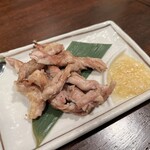 九州料理 マルキュウ - せせりの炭火焼き