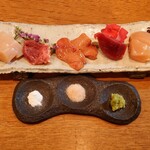 鶏一途 - 地鶏刺身の盛り合わせ(5種)